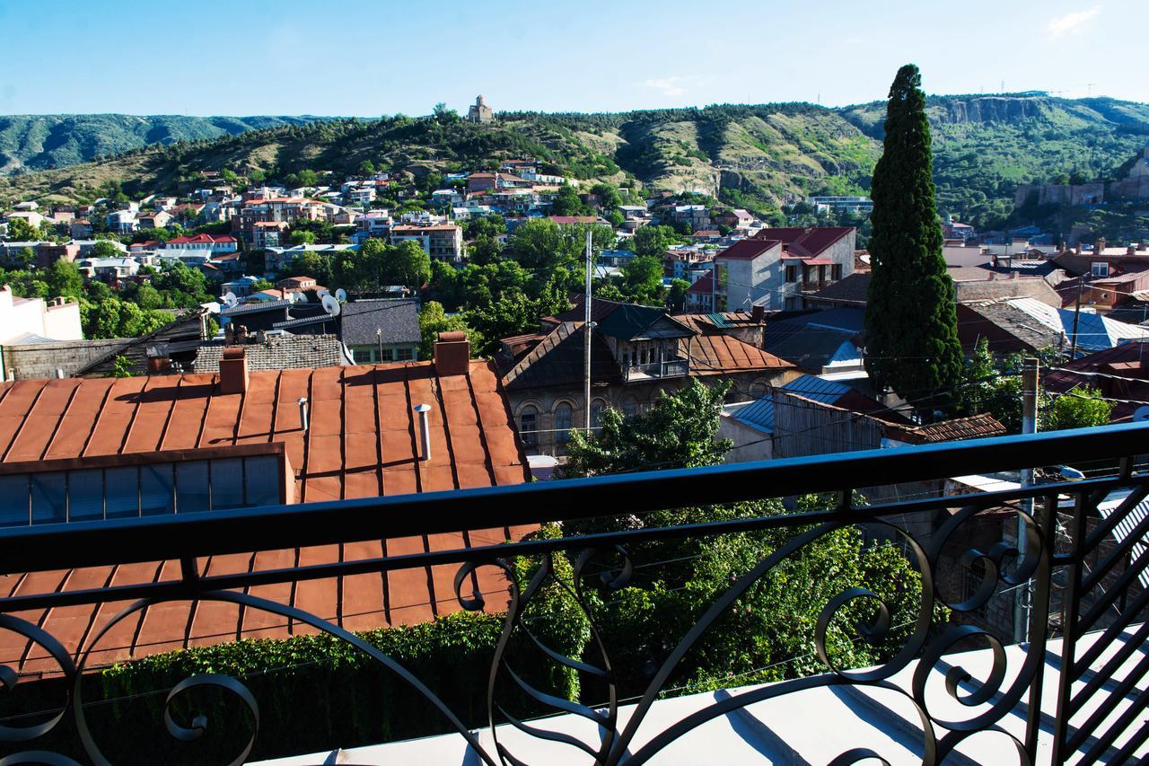 Flamingo Hotel Tiflis Exterior foto